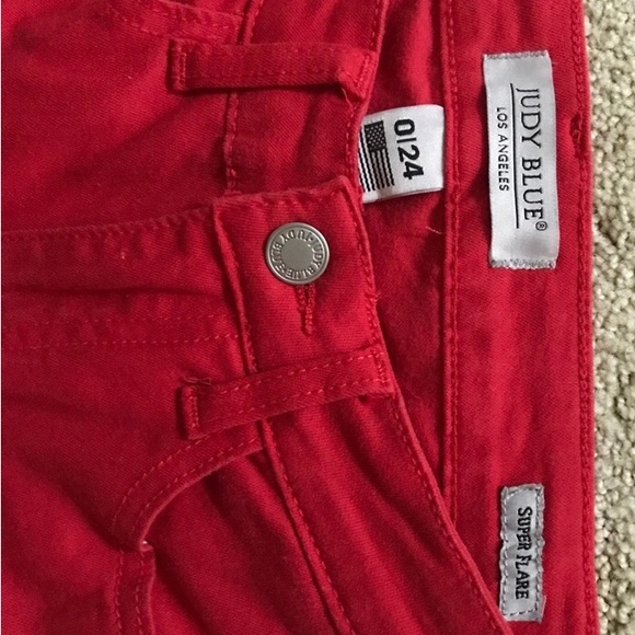 Judy Blue Super Flares Red - Picture 3 of 4